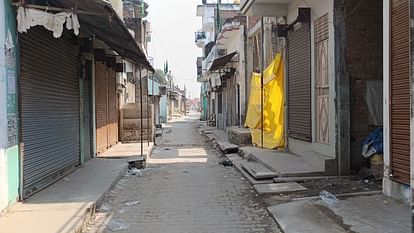 Bahraich Violence Curfew like situation in Maharajganj only uniformed personnel seen in streets