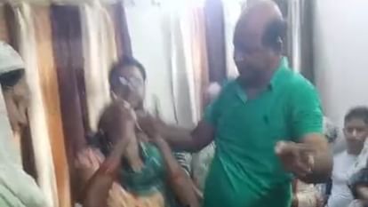 UP: बंद कमरा और चीखने की आवाजें...धर्मांतरण से पहले होता था ये काम, फिर एक संग निकलते थे सभी लोग Agra conversion case kedar nagar boycott conversion accused