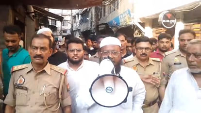 Kanpur: सोशल मीडिया पर आपत्तिजनक पोस्ट के बाद पटकापुर में हंगामा, पीएसी के साथ पुलिस बल तैनात Kanpur: Chaos in Patkapur over objectionable religious remarks