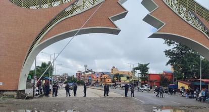 Nepal crisis: 251 Indians stranded in Nepal returned, so far 409 people had requested for help; borders are st