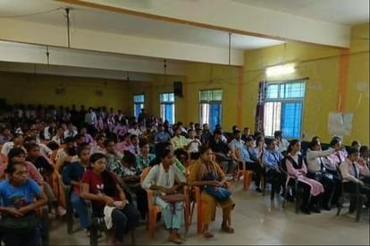 Unnao News: 55 छात्र-छात्राओं को रोजगार के लिए किया चयनित unnao news